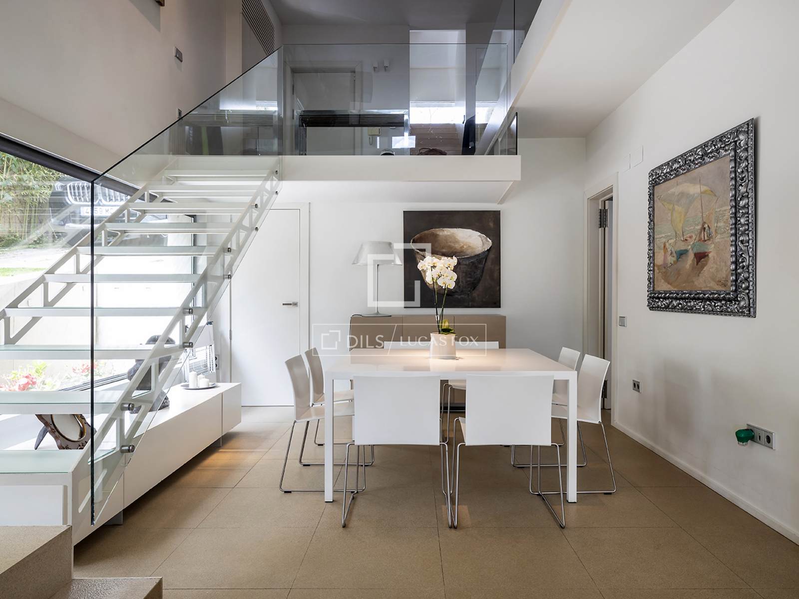 Villa en Barcelona, España 6 dormitorios, 334 m2 No. 161373
