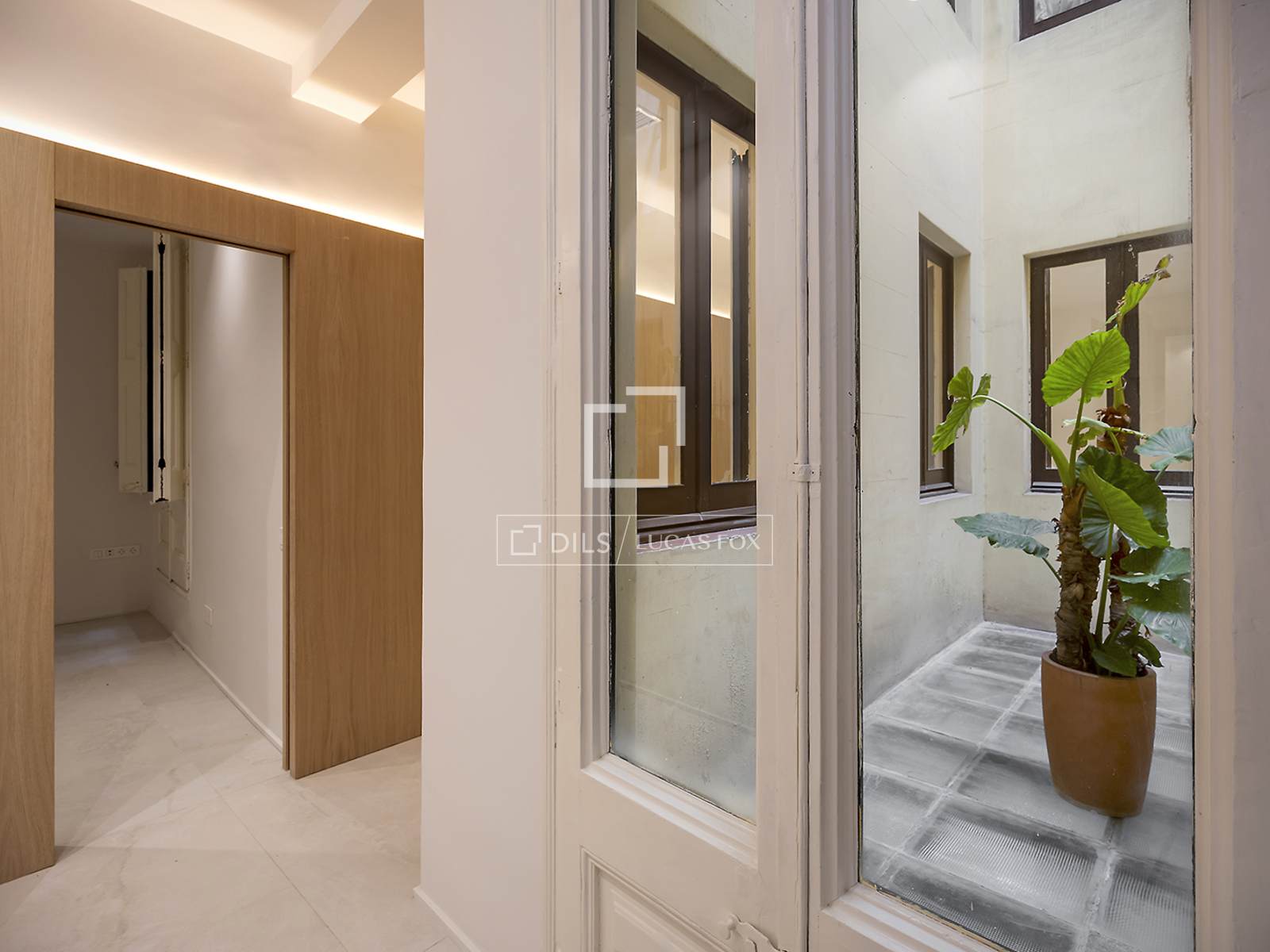 Huoneisto Barcelona, Espanja 3 makuuhuonetta, 92 m2 No. 161372