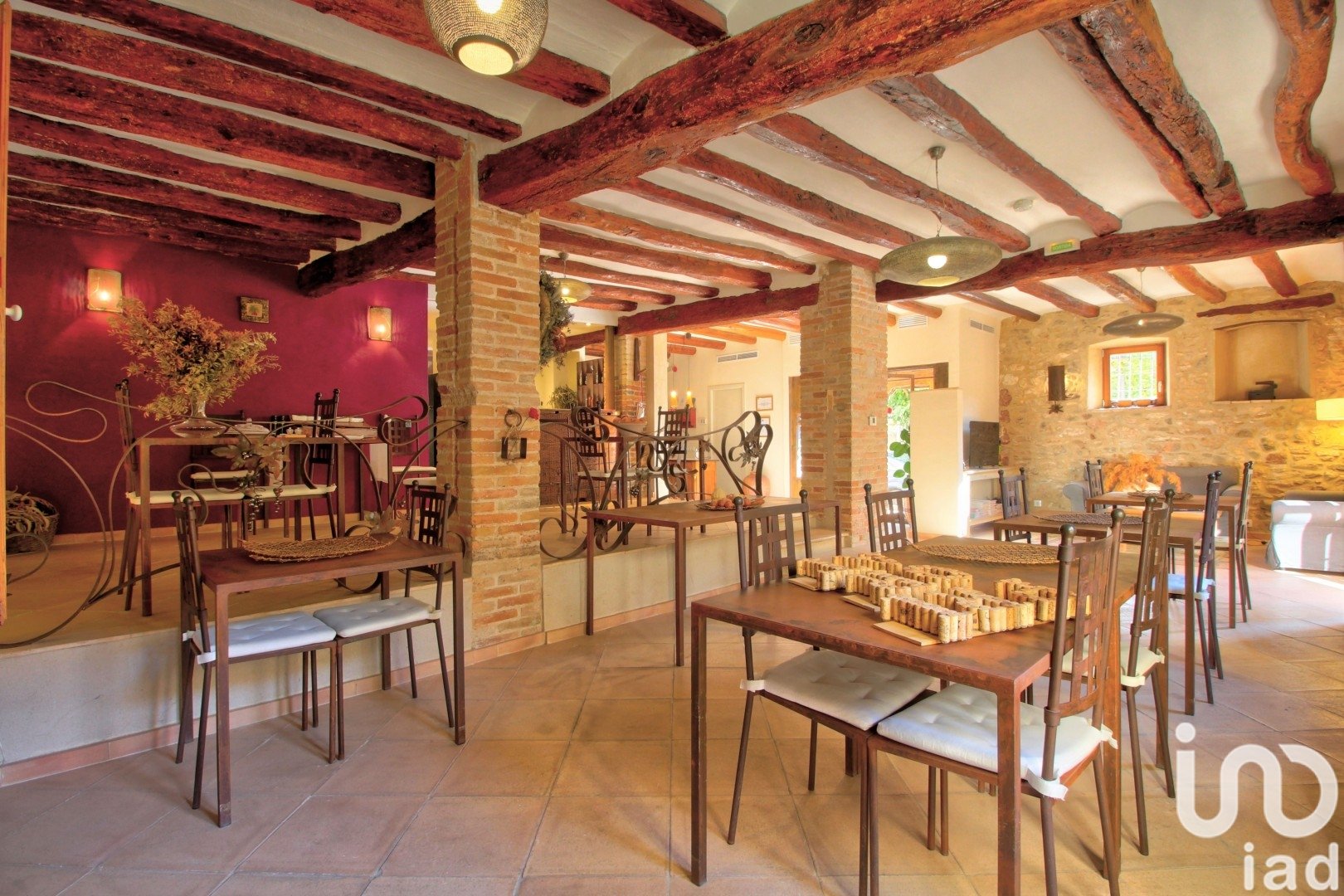 Hotelli Els Guiamets, Tarragona, Espanja 10 makuuhuonetta, 626 m2 No. 153817