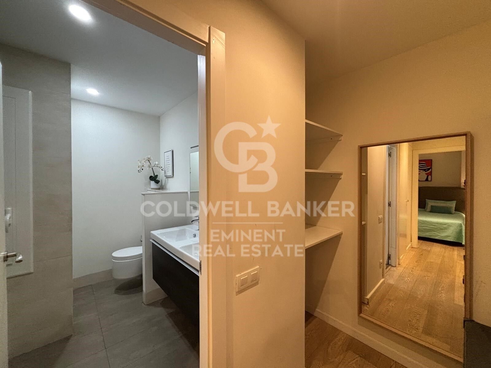 Huoneisto Barcelona, Espanja 3 makuuhuonetta, 133 m2 No. 179089