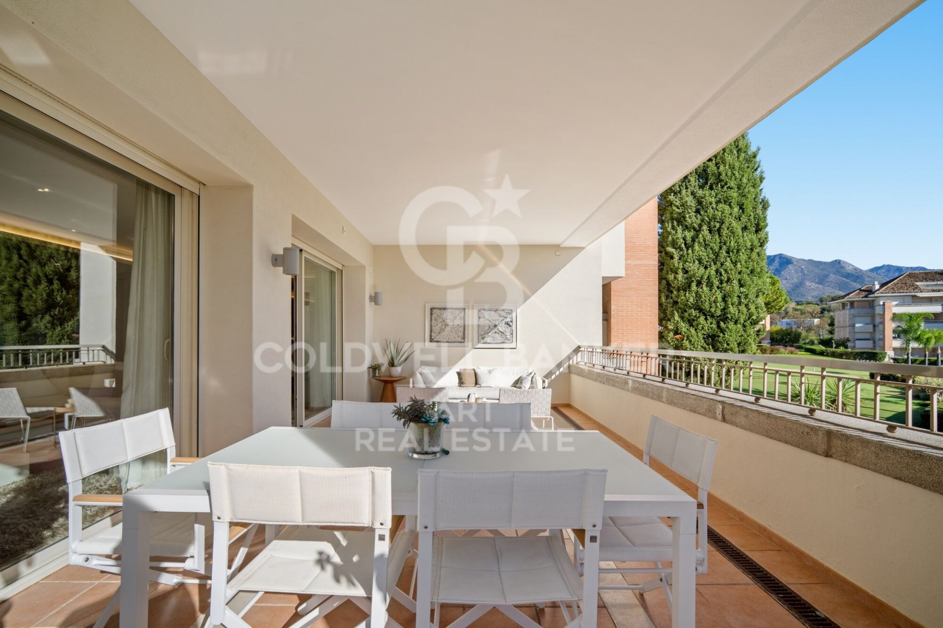 Lägenhet i Marbella, Malaga, Spanien 4 sovrum, 345 kvm. Nr. 179088