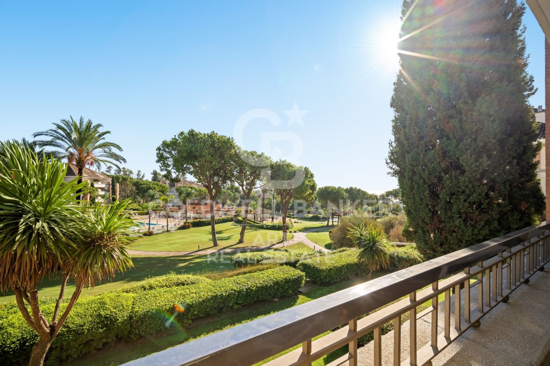 Lägenhet i Marbella, Malaga, Spanien 4 sovrum, 345 kvm. Nr. 179088