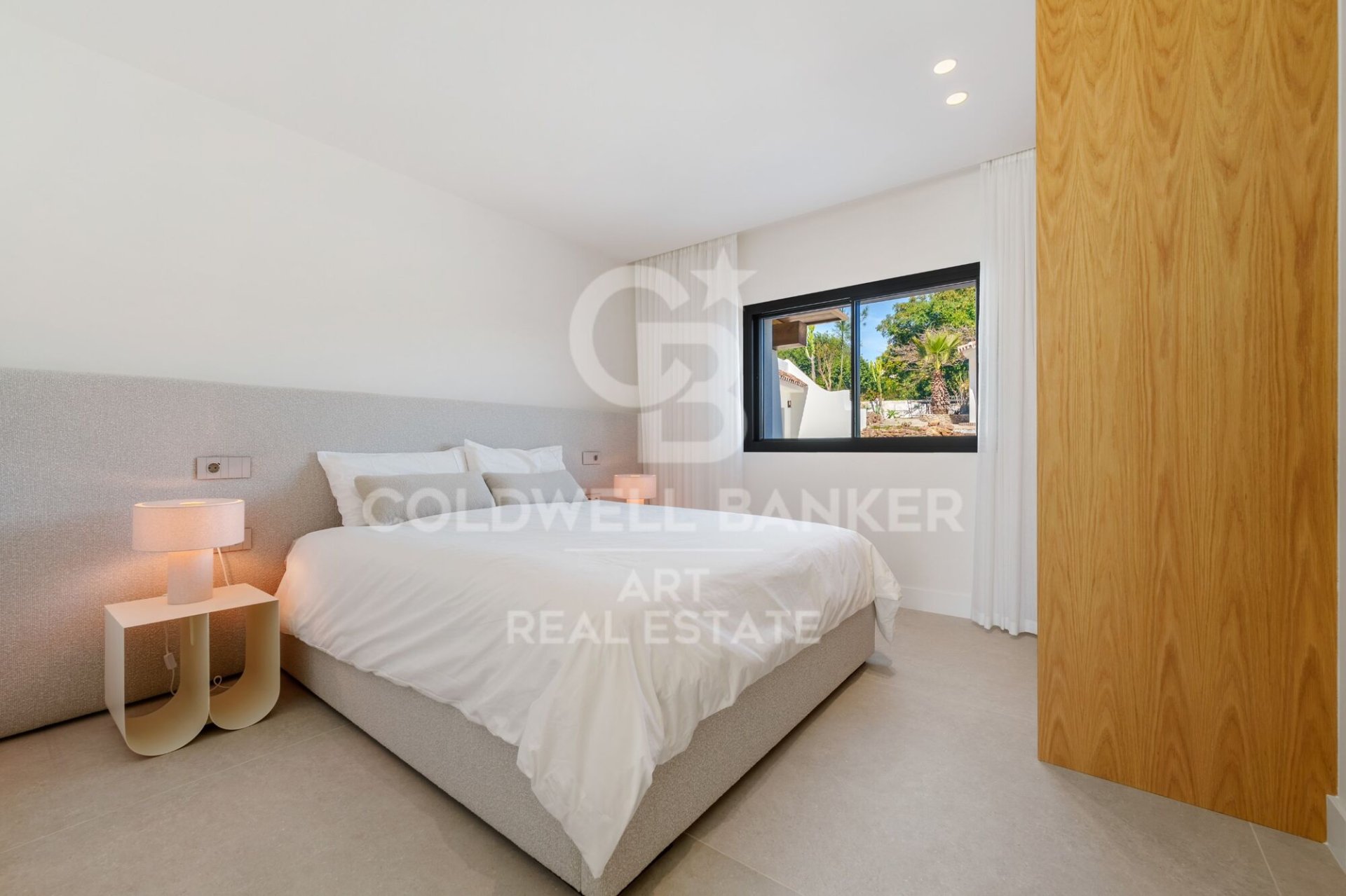 Villa en Marbella, Málaga, España 5 dormitorios, 317 m2 No. 179085