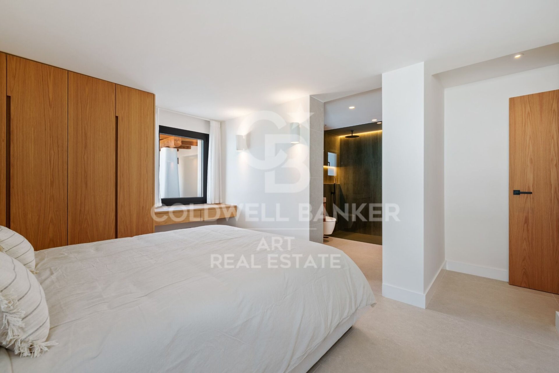 Villa en Marbella, Málaga, España 5 dormitorios, 317 m2 No. 179085