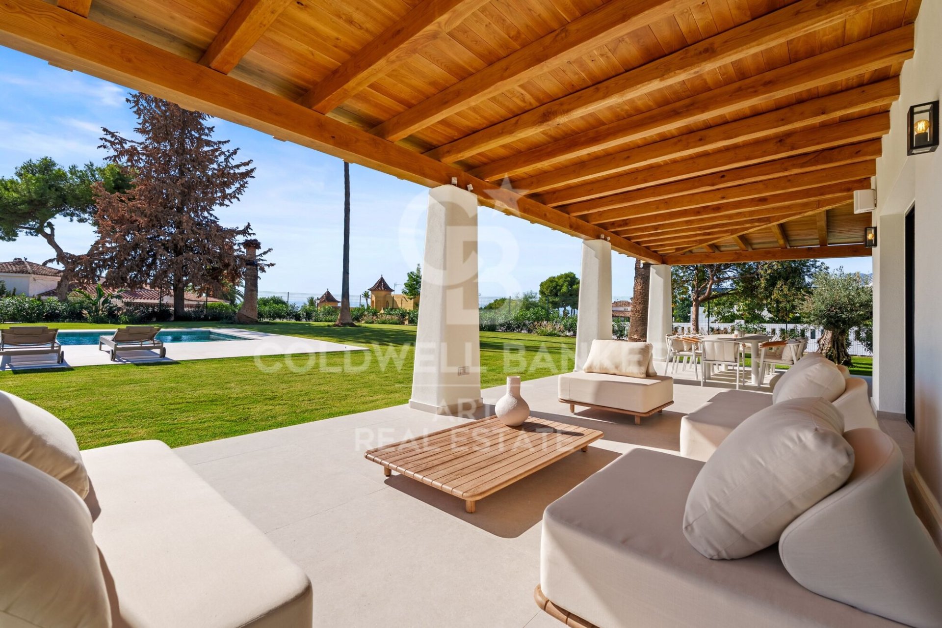 Villa en Marbella, Málaga, España 5 dormitorios, 317 m2 No. 179085