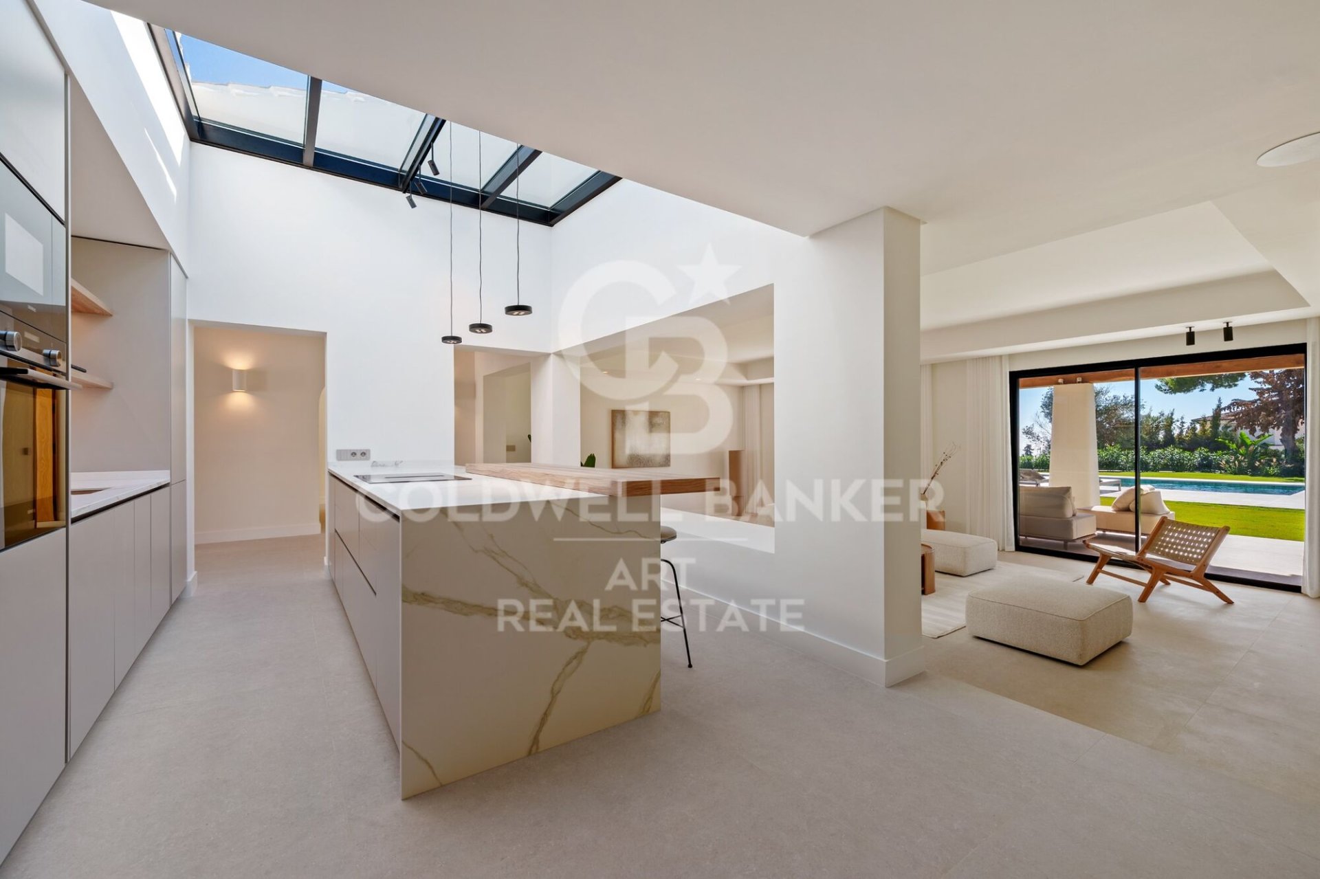 Villa en Marbella, Málaga, España 5 dormitorios, 317 m2 No. 179085
