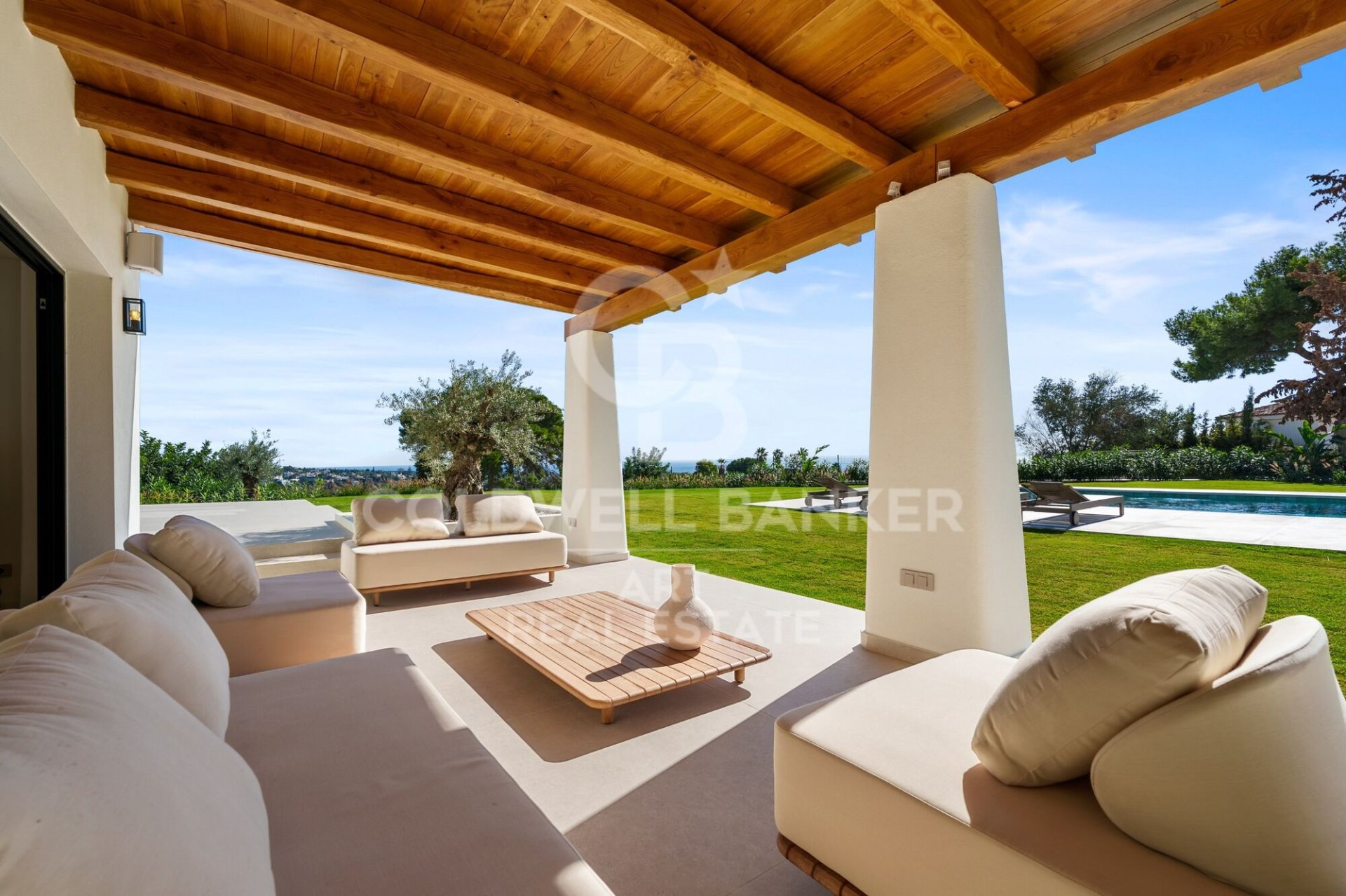 Villa en Marbella, Málaga, España 5 dormitorios, 317 m2 No. 179085