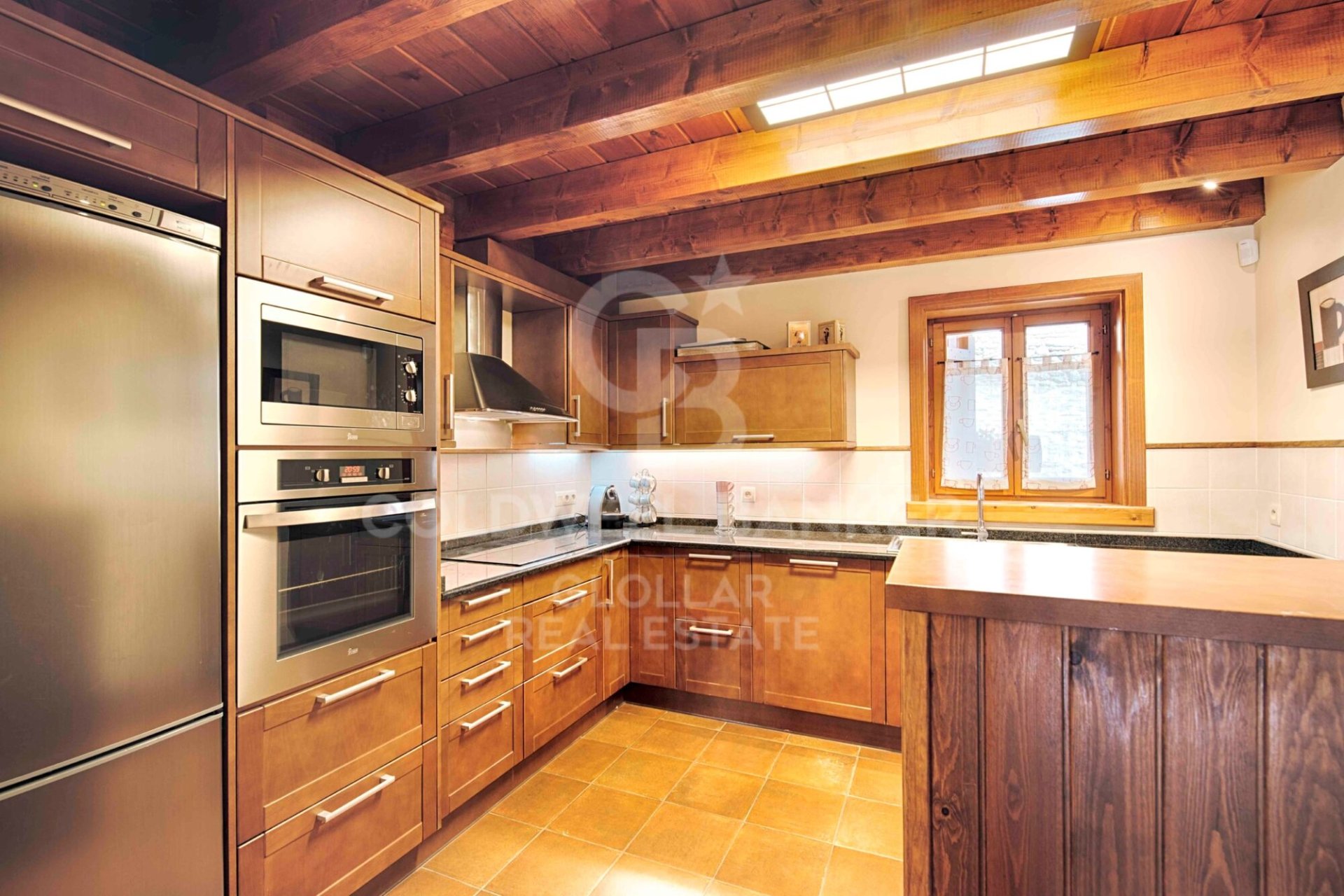 House in Spanien 3 Schlafzimmer, 240 m2 Nr. 179087