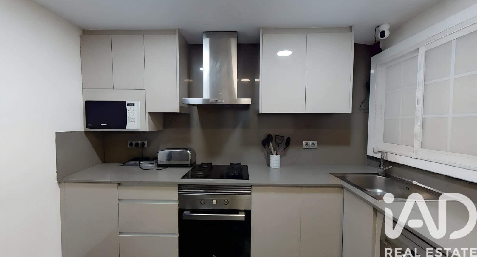 Wohnung in Barcelona, Spanien 4 Schlafzimmer, 110 m2 Nr. 172333