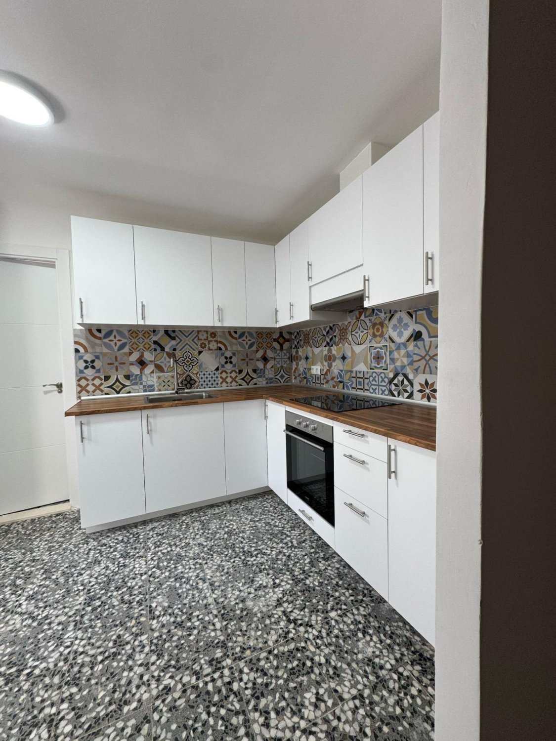 Huoneisto Torrevieja, Alicante, Espanja 3 makuuhuonetta, 109 m2 No. 144134