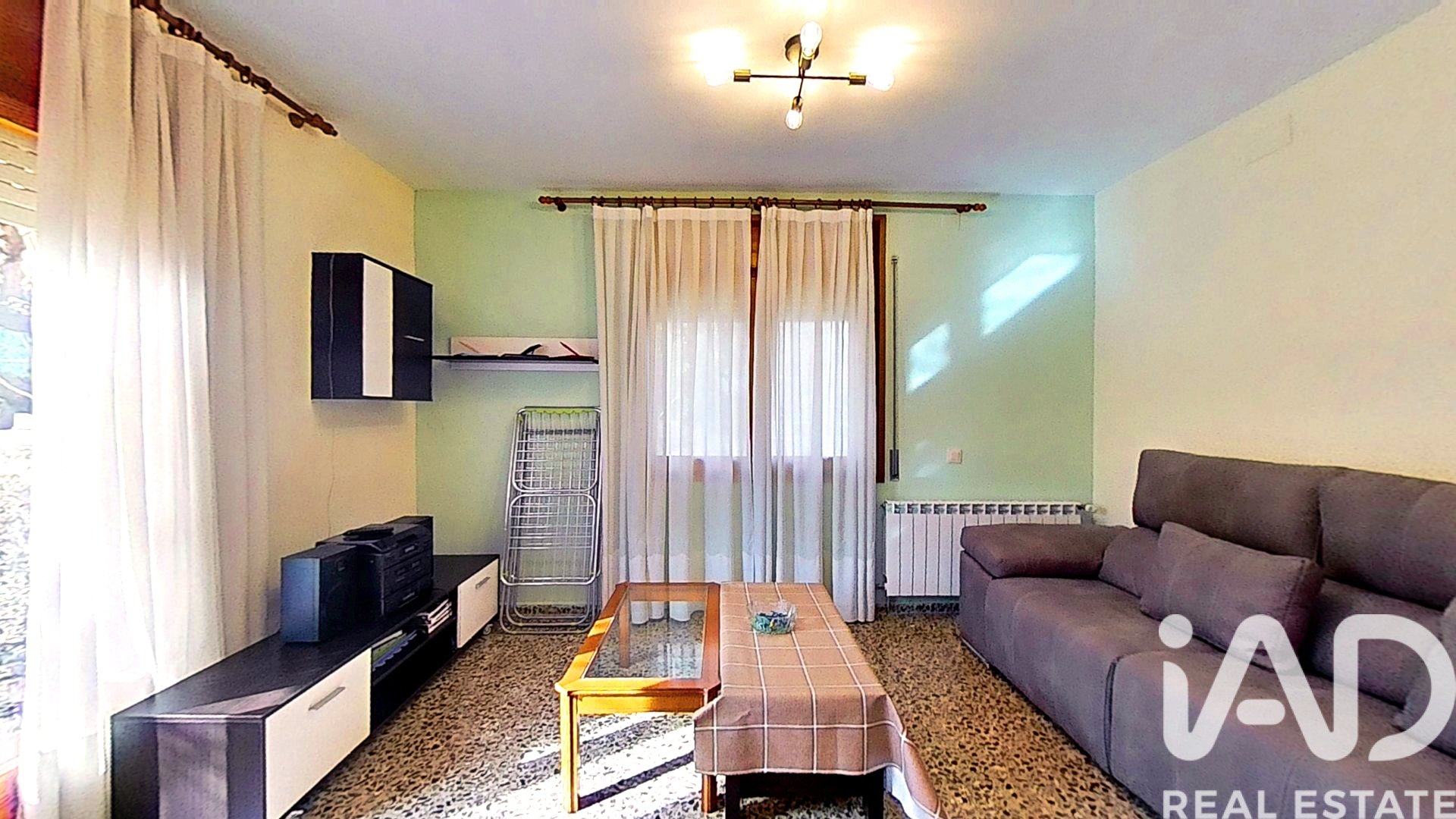 Apartment in Vallmoll, Tarragona, Spain 4 bedrooms, 256 sq.m. No. 173168