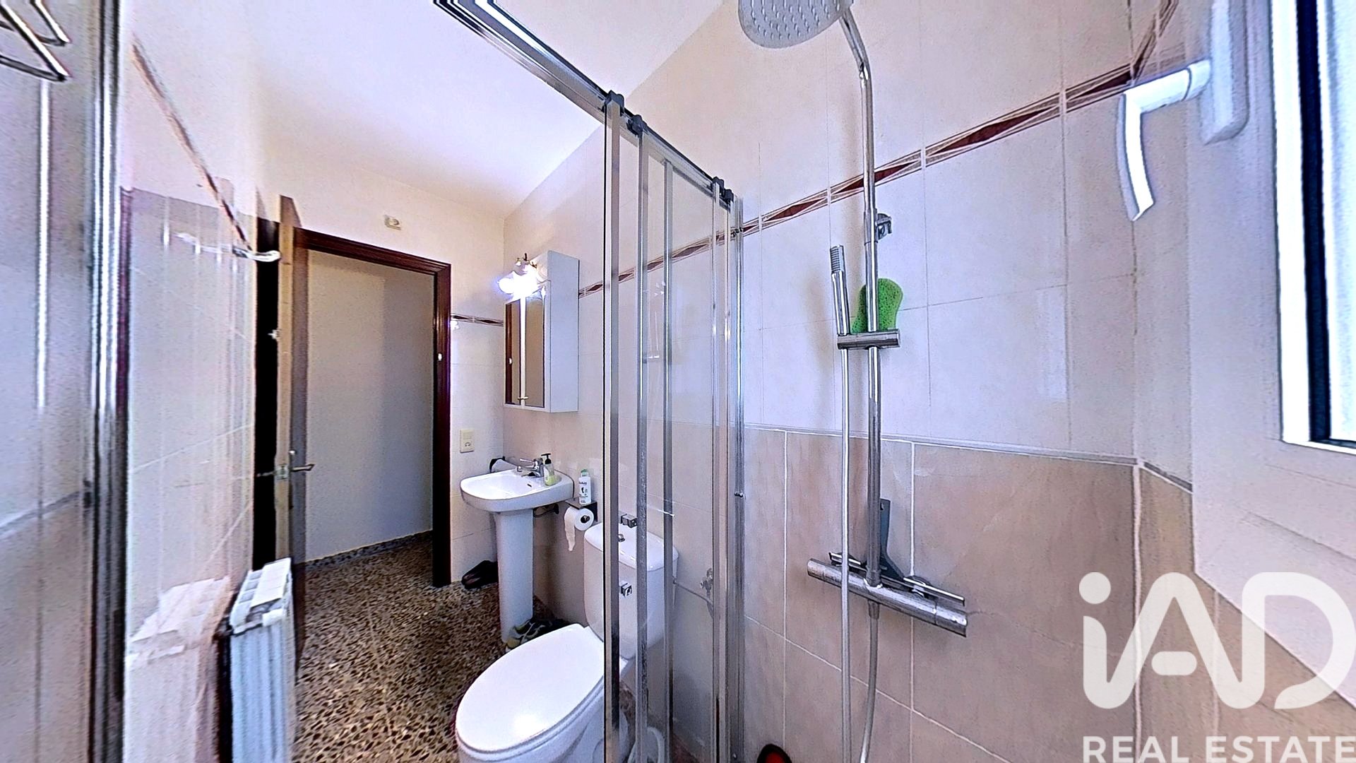 Apartment in Vallmoll, Tarragona, Spain 4 bedrooms, 256 sq.m. No. 173168