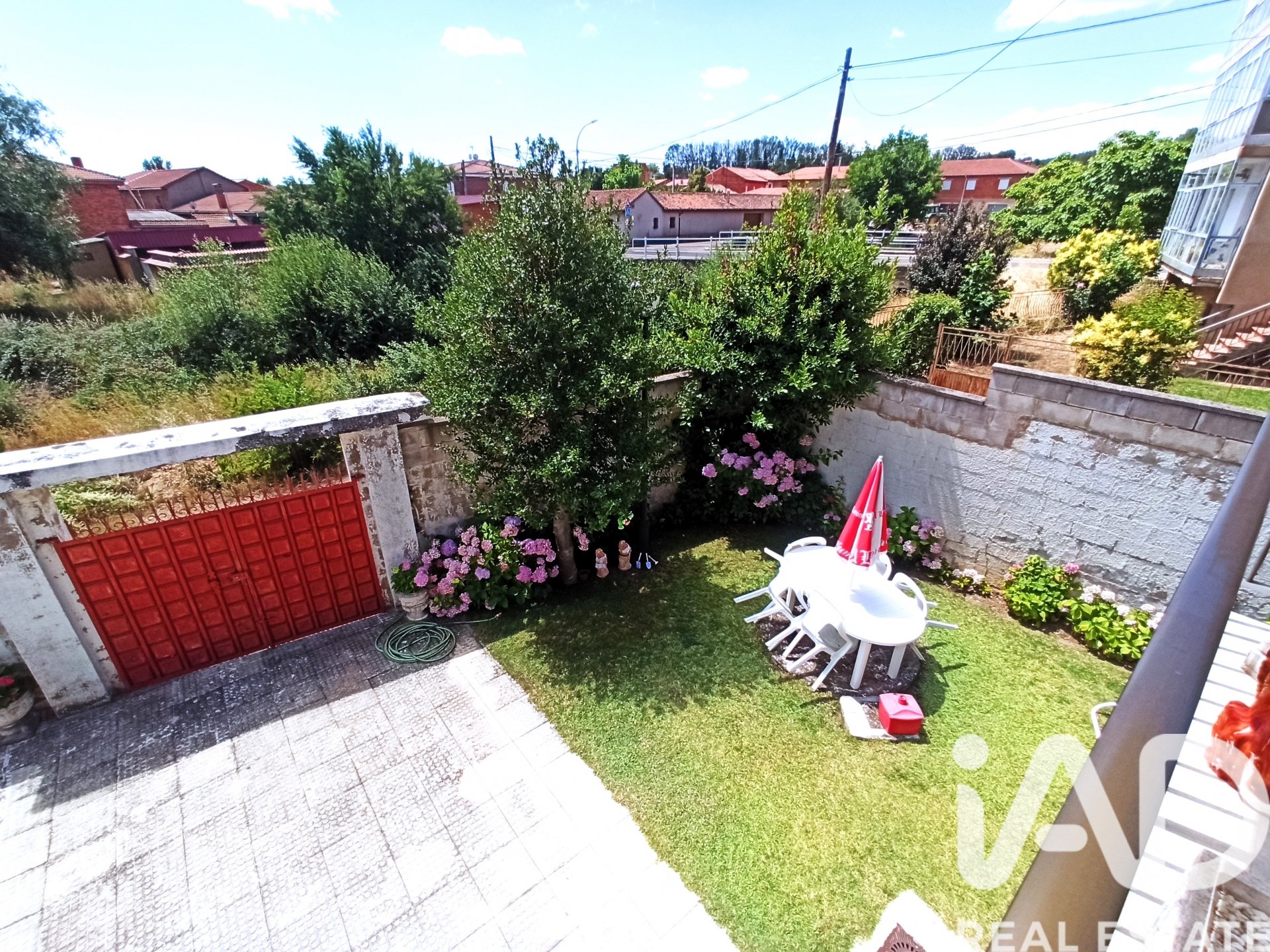 Māja Cuadros, Leon, Spānijā 5 istabas, 285 m2 Nr. 173166