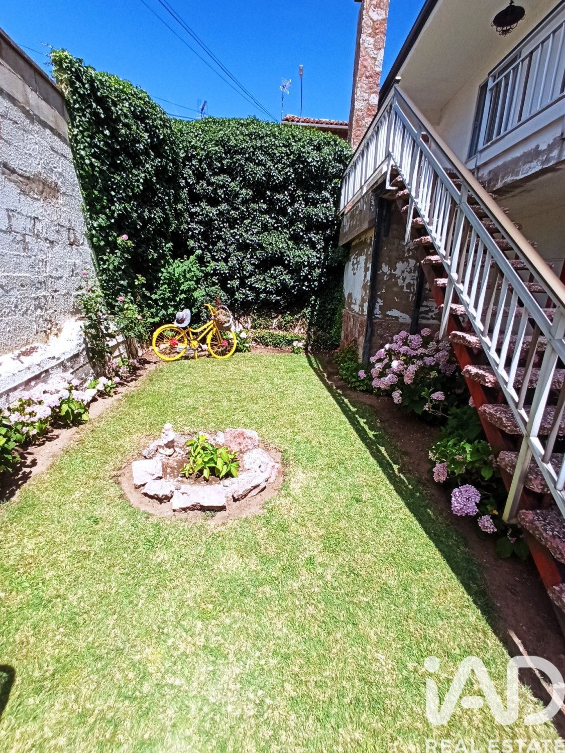 Māja Cuadros, Leon, Spānijā 5 istabas, 285 m2 Nr. 173166