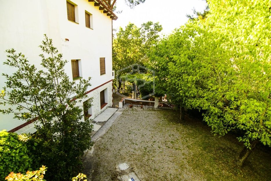 Commercial property à Gelida, Barcelona, Espagne 13 chambres, 1164 m2 No. 78389