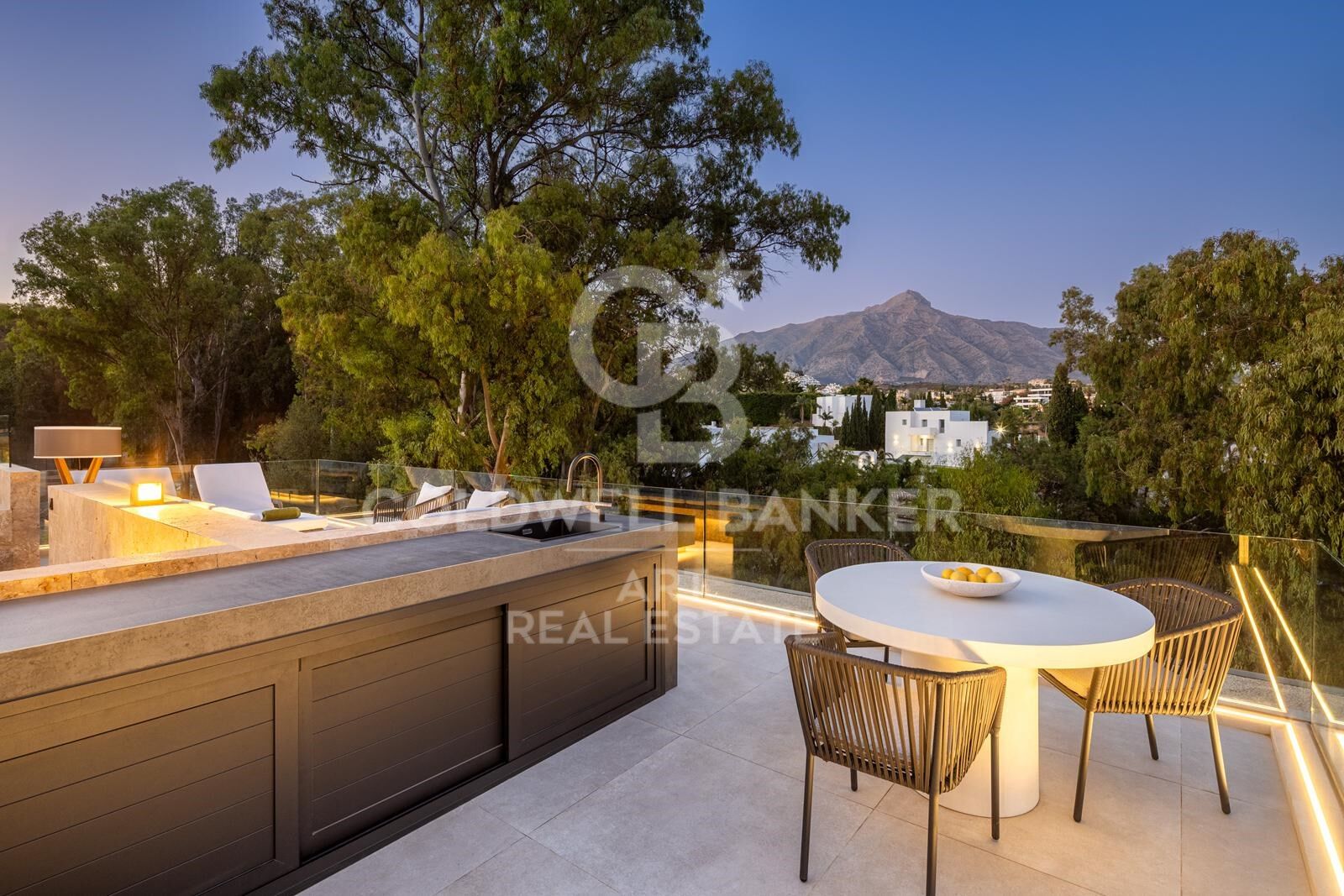 Villa Marbella, Malaga, Spānijā 6 istabas, 785 m2 Nr. 158881