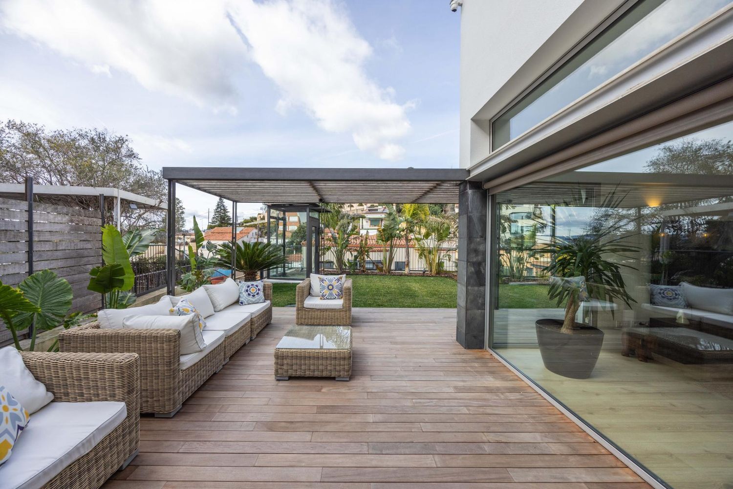 Talo Esplugues de Llobregat, Barcelona, Espanja 4 makuuhuonetta, 351 m2 No. 182663