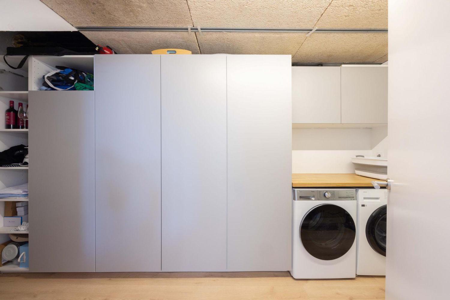 Talo Esplugues de Llobregat, Barcelona, Espanja 4 makuuhuonetta, 351 m2 No. 182663
