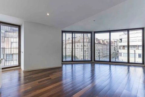 Wohnung in Barcelona, Spanien 3 Schlafzimmer, 132 m2 Nr. 142824