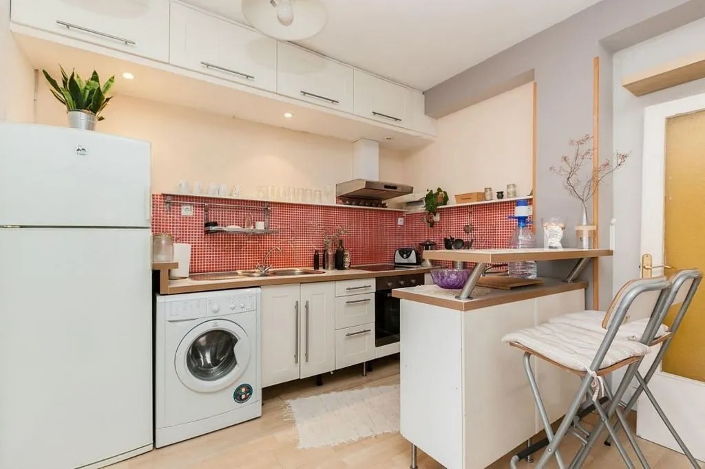 Apartment à Barcelona, Espagne 4 chambres, 110 m2 No. 142822