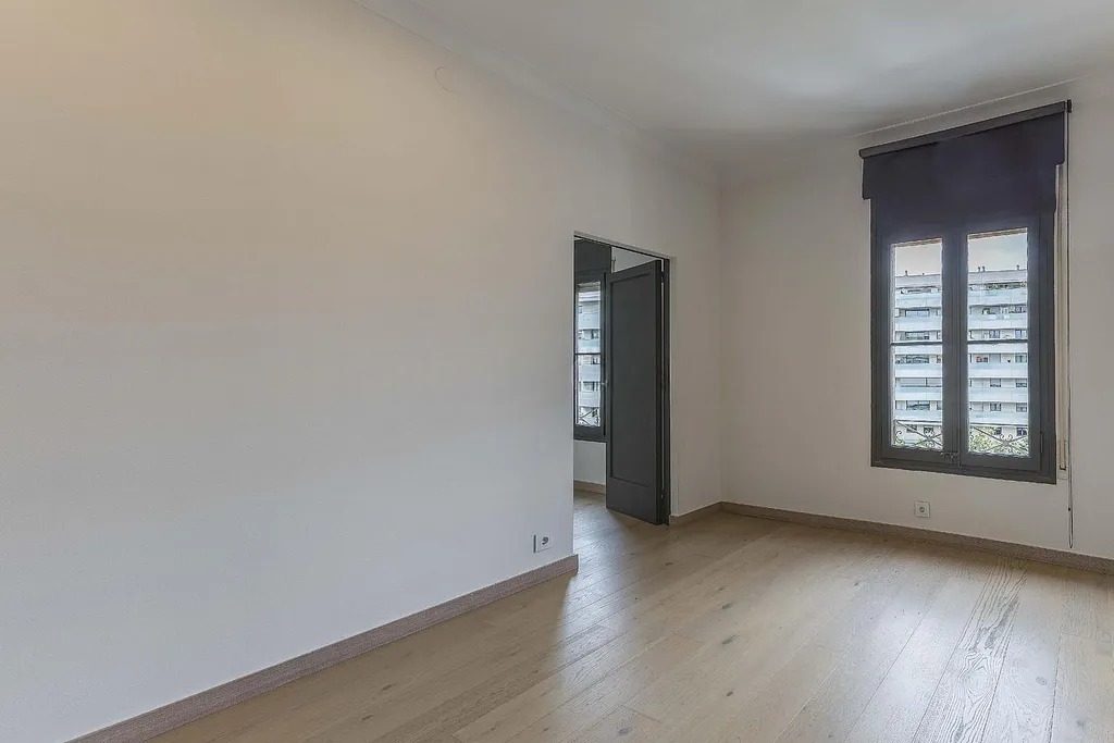 Dzīvoklis Barcelona, Spānijā 4 istabas, 160 m2 Nr. 142825