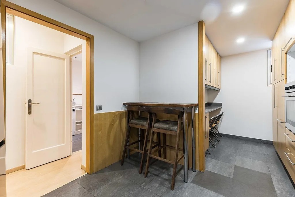 Dzīvoklis Barcelona, Spānijā 4 istabas, 160 m2 Nr. 142825