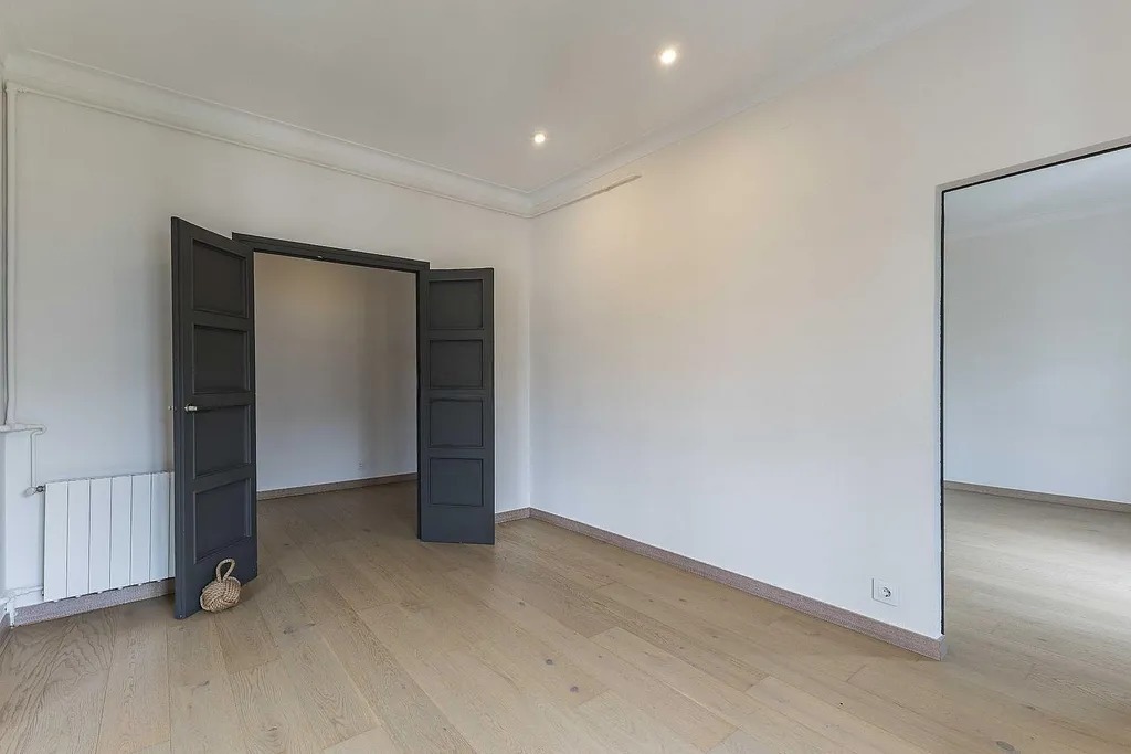Dzīvoklis Barcelona, Spānijā 4 istabas, 160 m2 Nr. 142825
