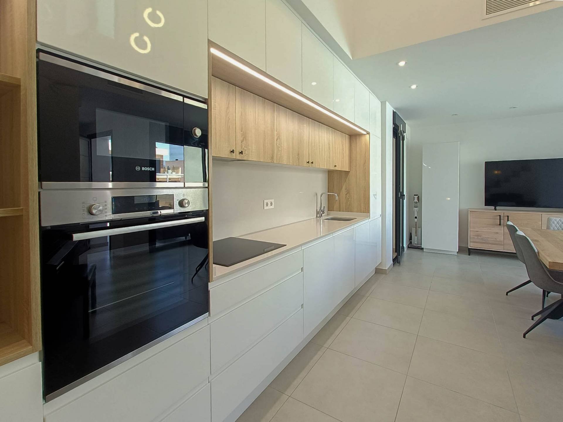 Villa in Rojales, Alicante, Spain 5 bedrooms, 214 sq.m. No. 193136