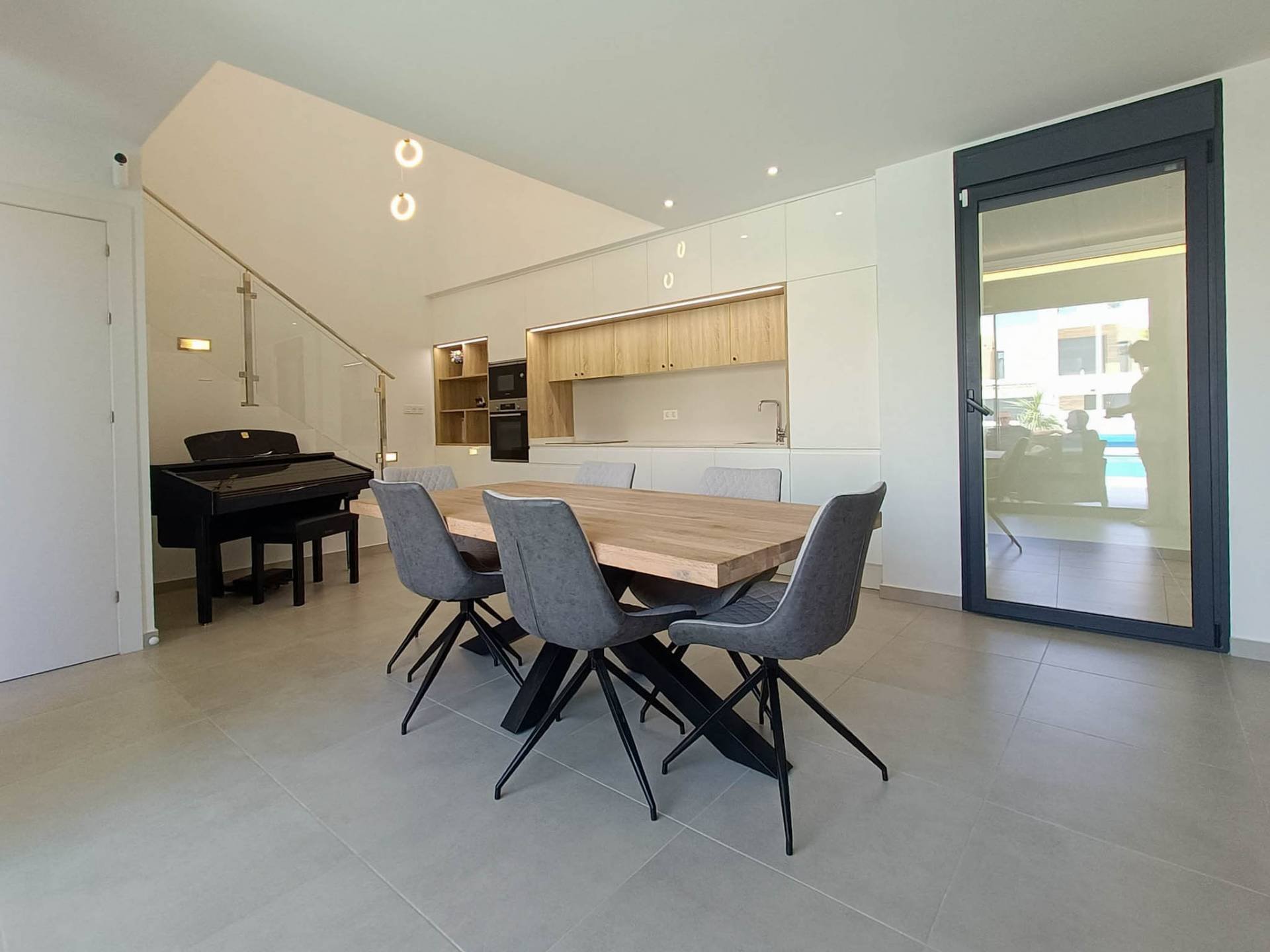 Villa in Rojales, Alicante, Spain 5 bedrooms, 214 sq.m. No. 193136