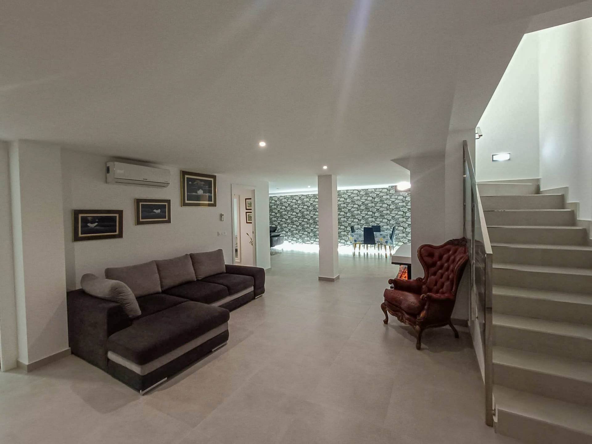 Villa in Rojales, Alicante, Spain 5 bedrooms, 214 sq.m. No. 193136