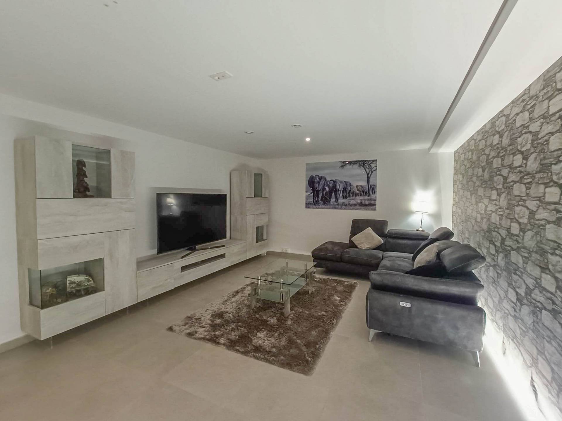 Villa in Rojales, Alicante, Spain 5 bedrooms, 214 sq.m. No. 193136