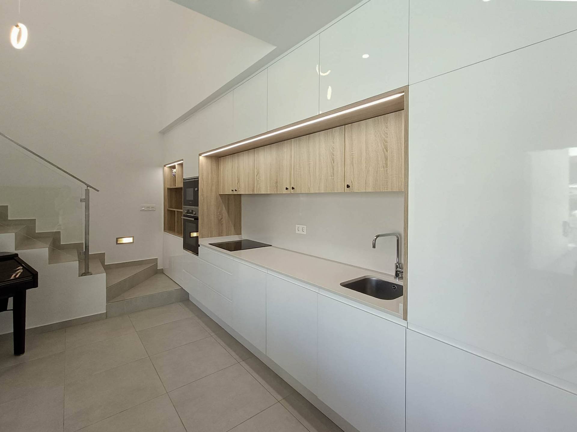 Villa in Rojales, Alicante, Spain 5 bedrooms, 214 sq.m. No. 193136