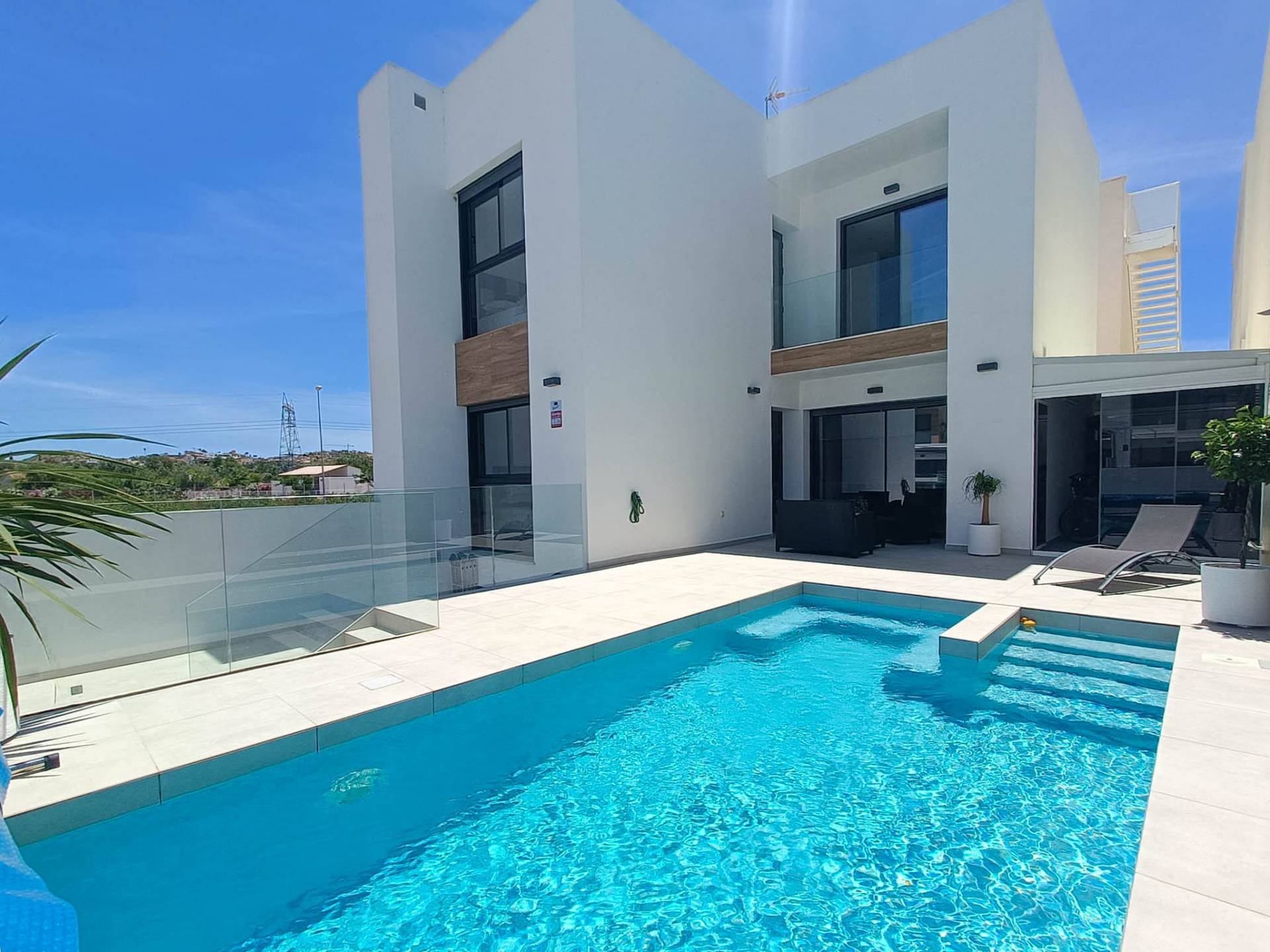 Villa in Rojales, Alicante, Spain 5 bedrooms, 214 sq.m. No. 193136