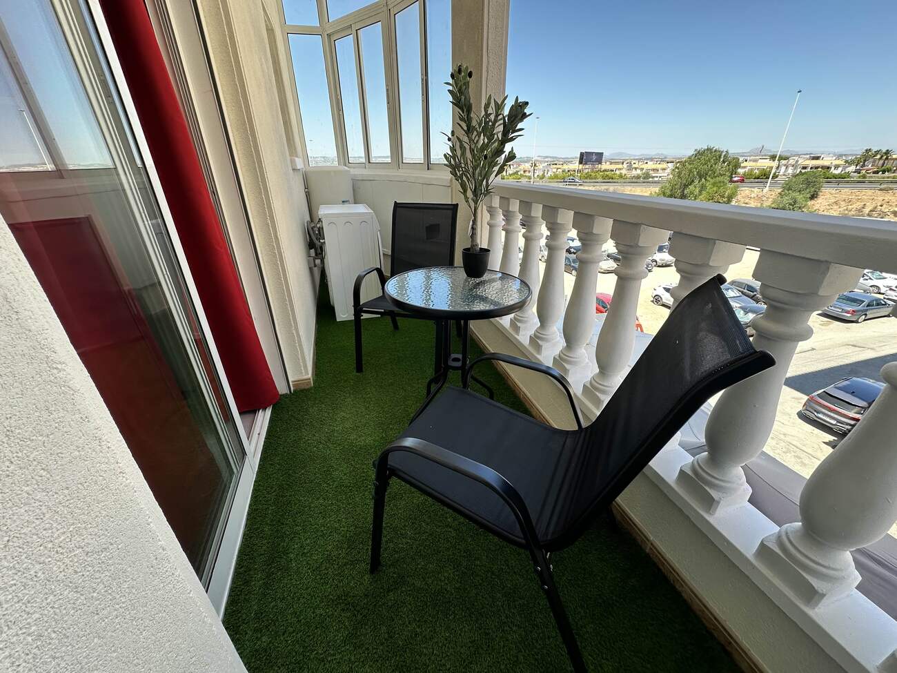 Apartamento en Torrevieja, Alicante, España 3 dormitorios, 75 m2 No. 193130