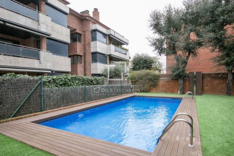 Apartamento en Sant Cugat del Vallès, Barcelona, España 3 dormitorios, 171 m2 No. 160848