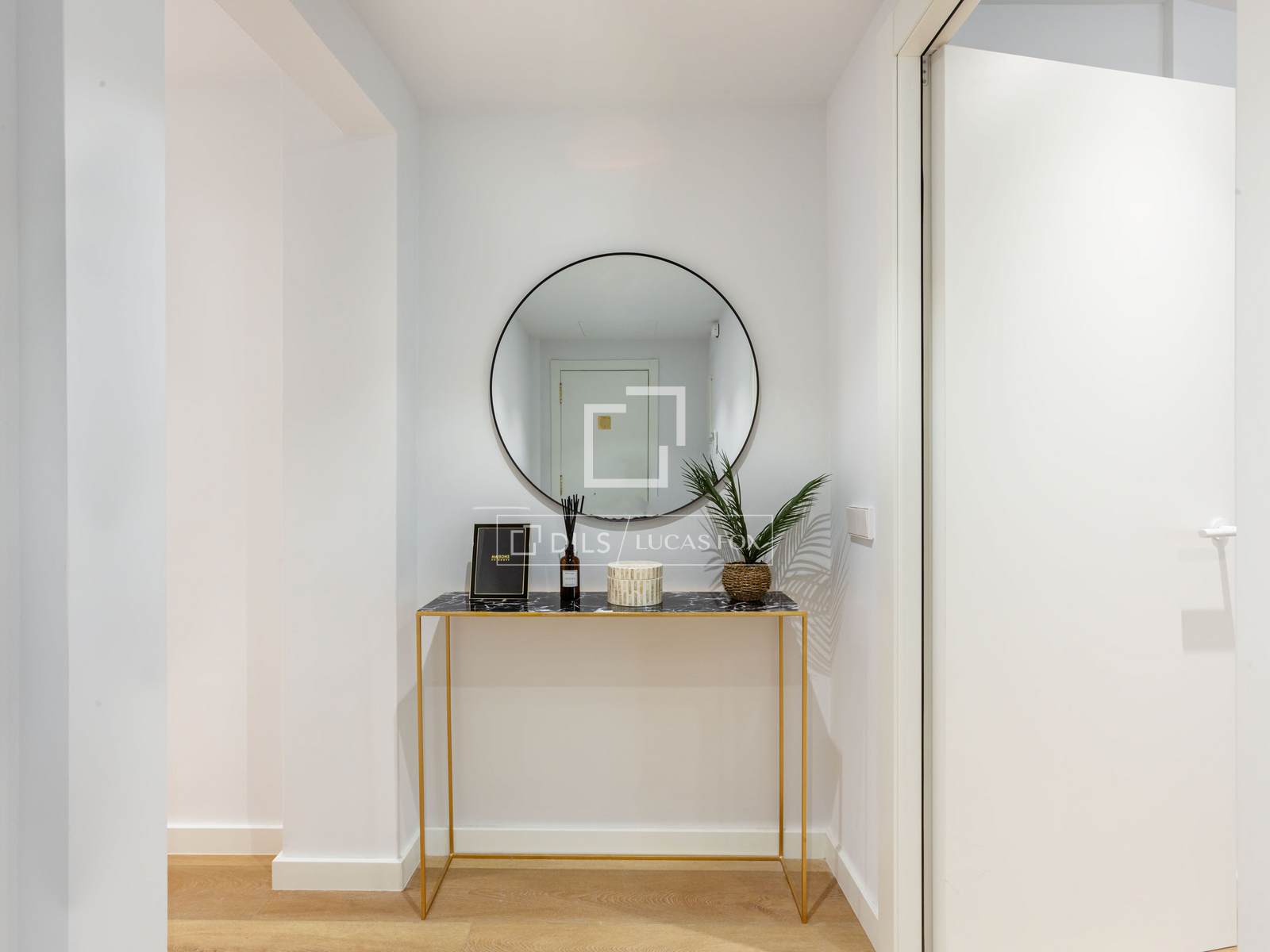 Huoneisto Barcelona, Espanja 3 makuuhuonetta, 120 m2 No. 160845
