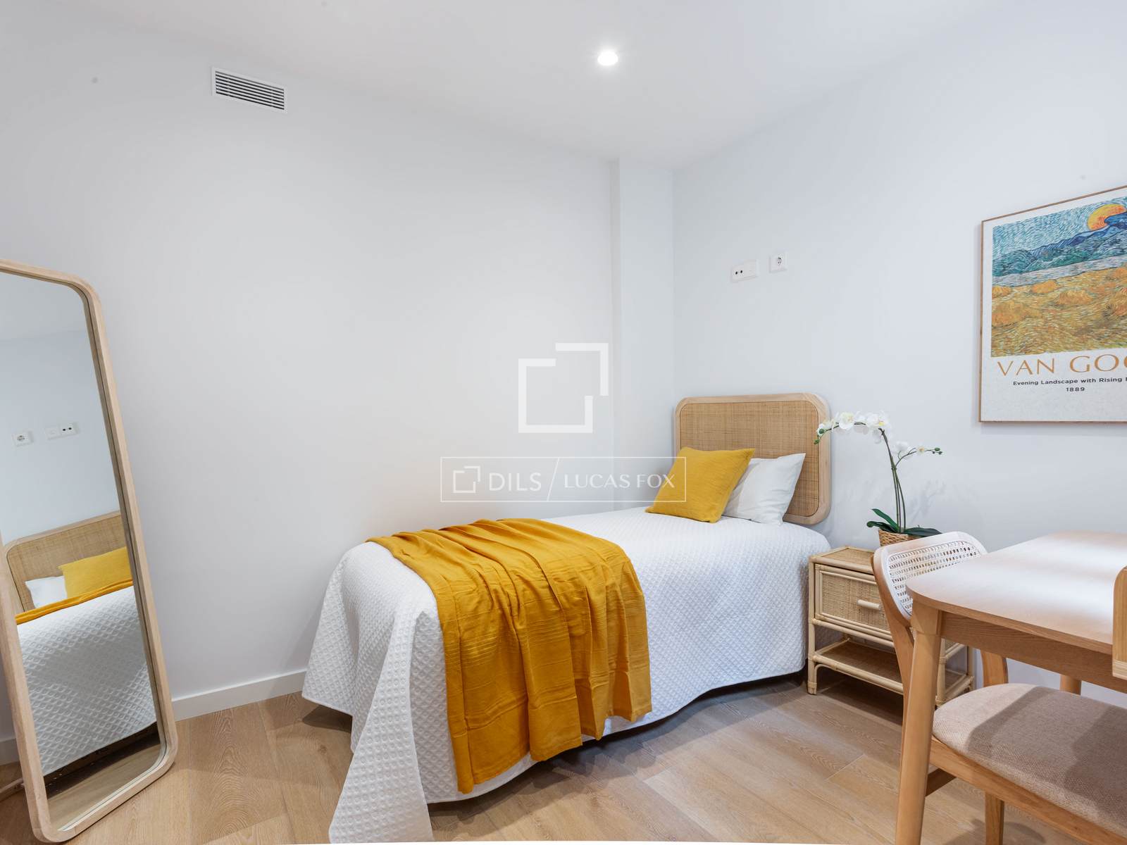 Huoneisto Barcelona, Espanja 3 makuuhuonetta, 120 m2 No. 160845
