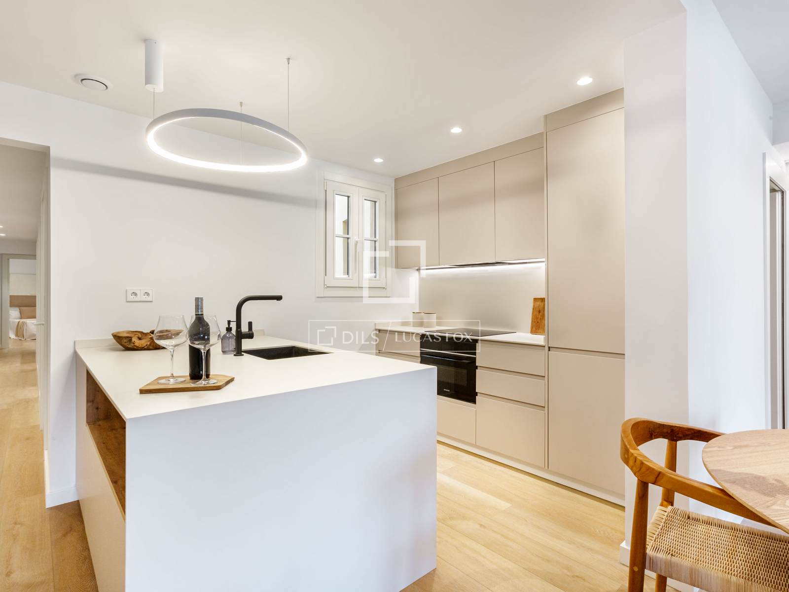 Huoneisto Barcelona, Espanja 3 makuuhuonetta, 120 m2 No. 160845