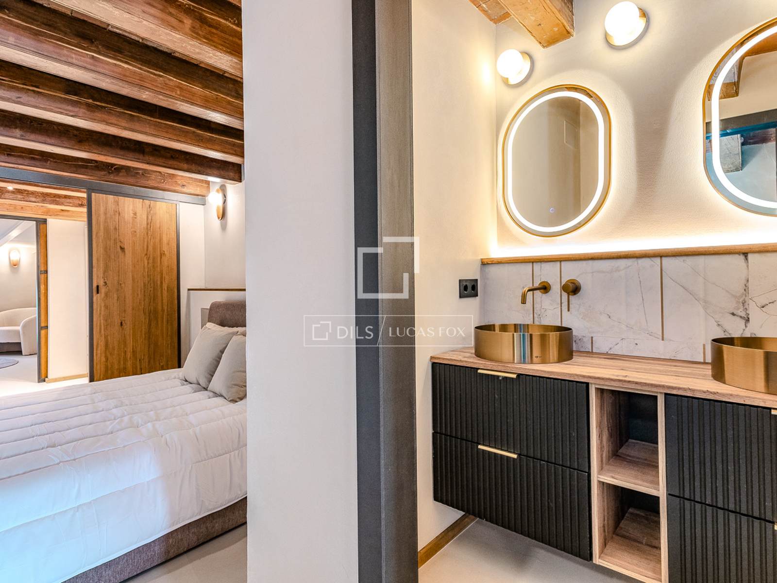 Penthouse in Barcelona, Spain 3 bedrooms, 155 sq.m. No. 160850