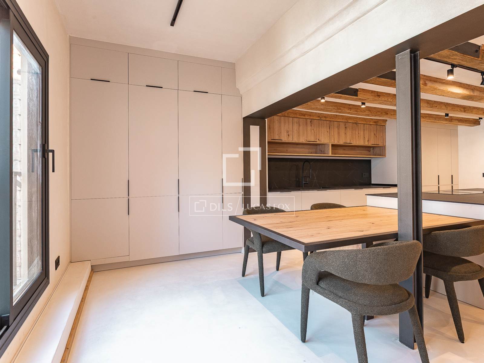 Penthouse in Barcelona, Spain 3 bedrooms, 155 sq.m. No. 160850