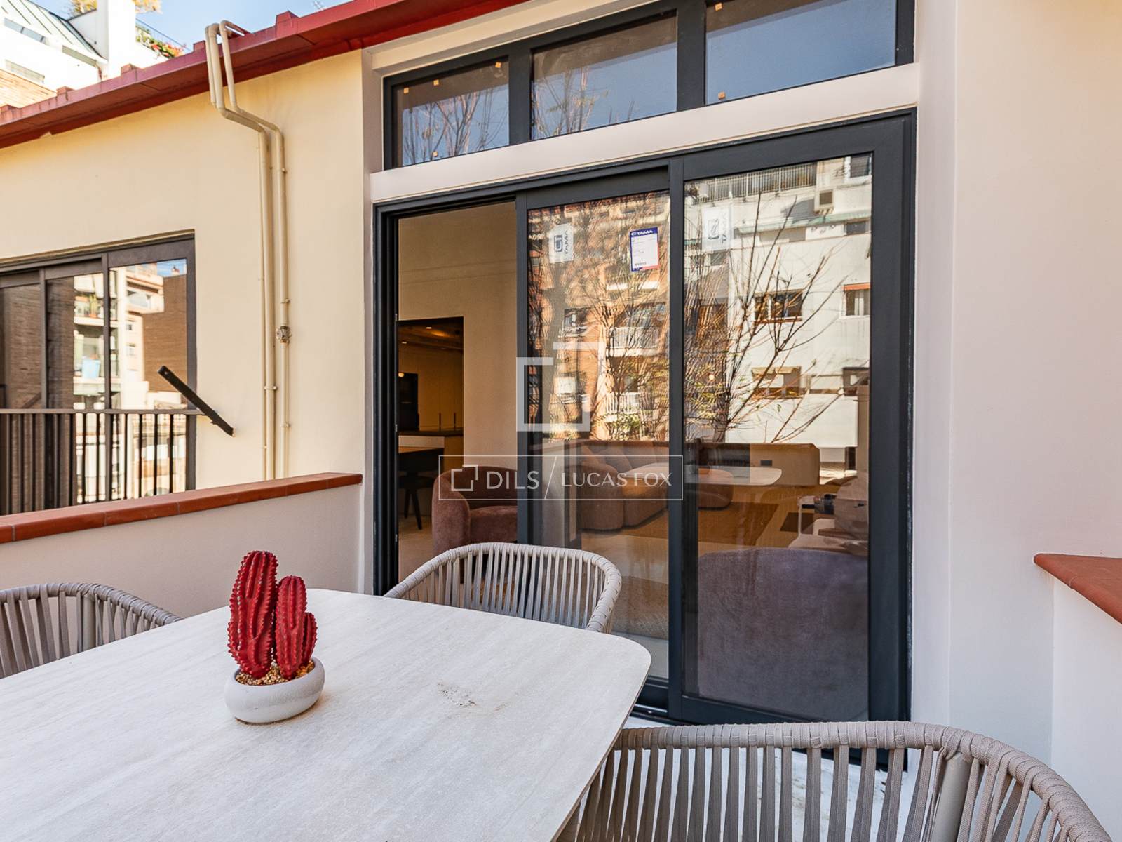Penthouse in Barcelona, Spain 3 bedrooms, 155 sq.m. No. 160850
