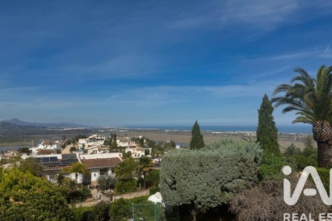 Hus i Pego, Alicante, Spanien 7 sovrum, 396 kvm. Nr. 172957