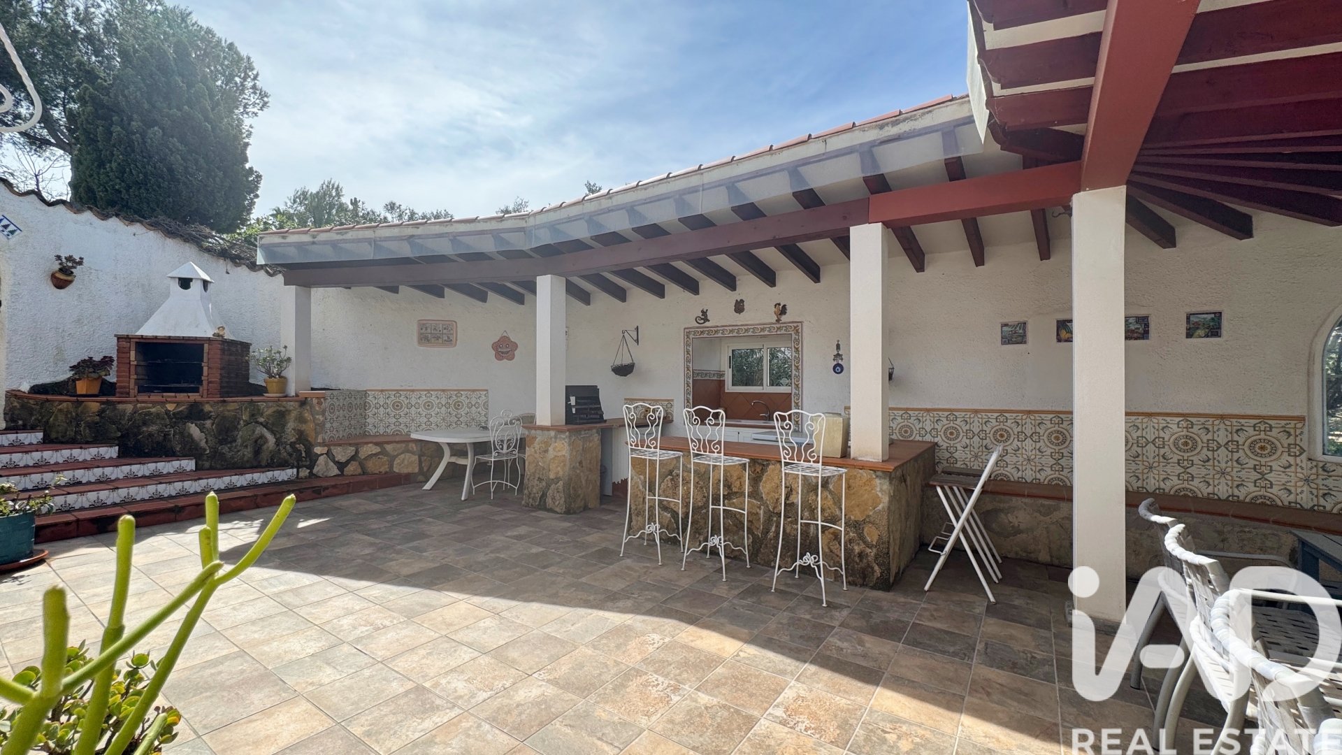 Hus i Pego, Alicante, Spanien 7 sovrum, 396 kvm. Nr. 172957