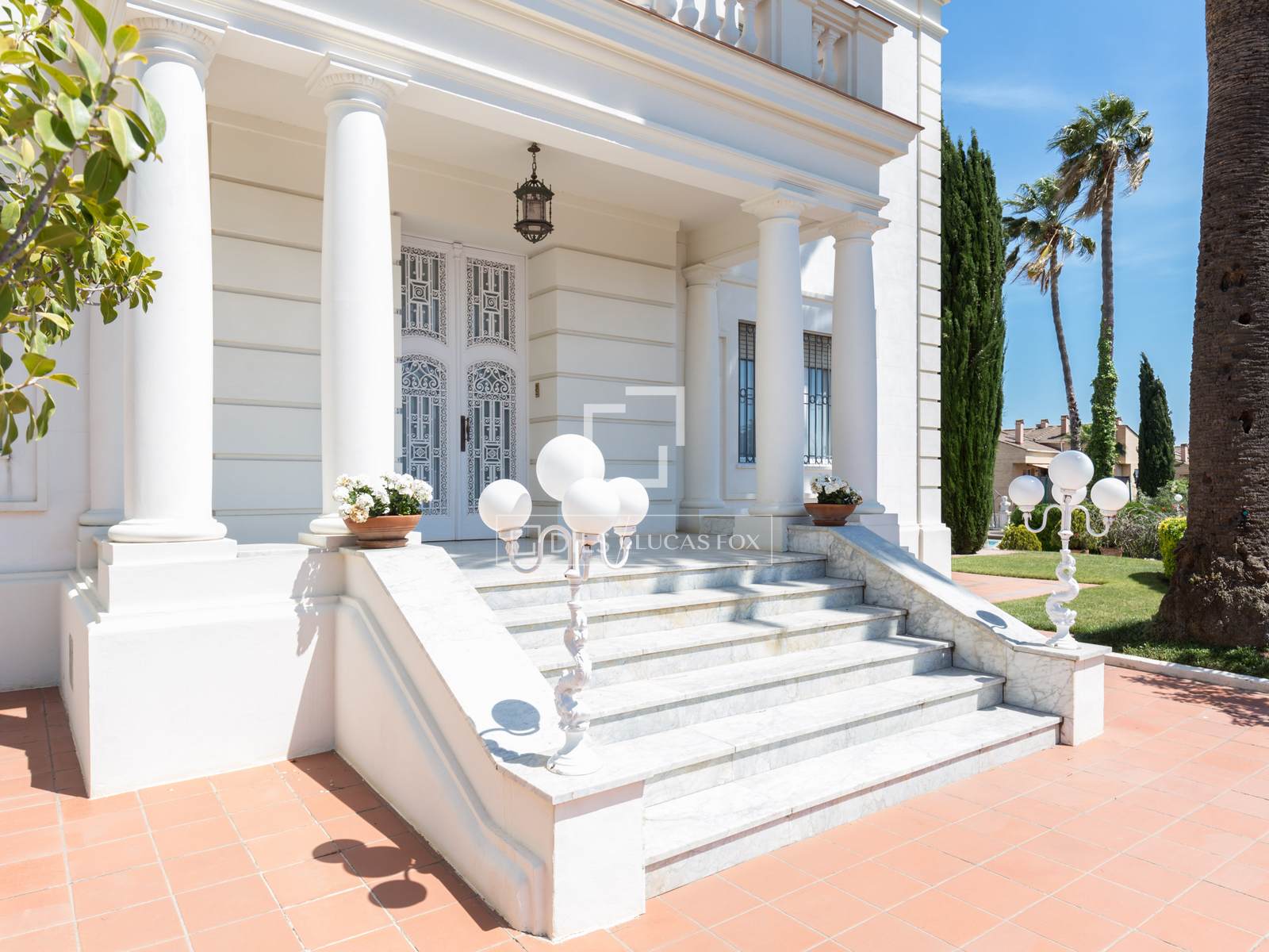 Castles in Sant Just Desvern, Barcelona, Spain 9 bedrooms, 734 sq.m. No. 192602