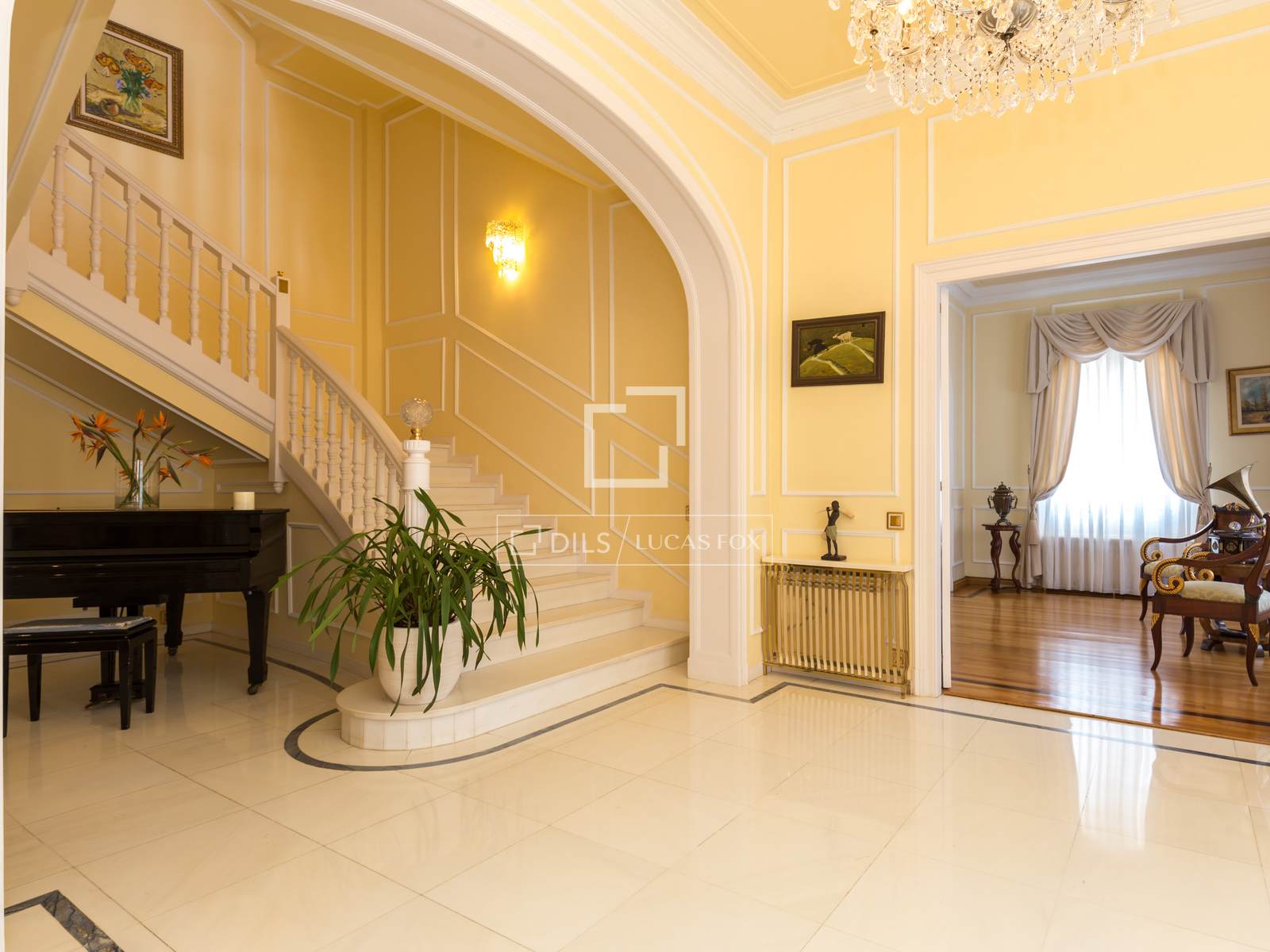 Castles in Sant Just Desvern, Barcelona, Spain 9 bedrooms, 734 sq.m. No. 192602