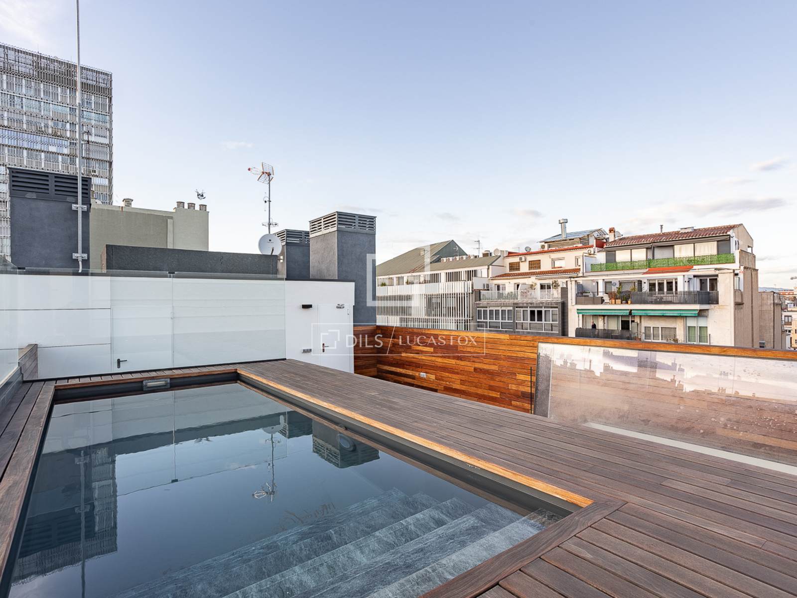 Wohnung in Barcelona, Spanien 3 Schlafzimmer, 134 m2 Nr. 192606