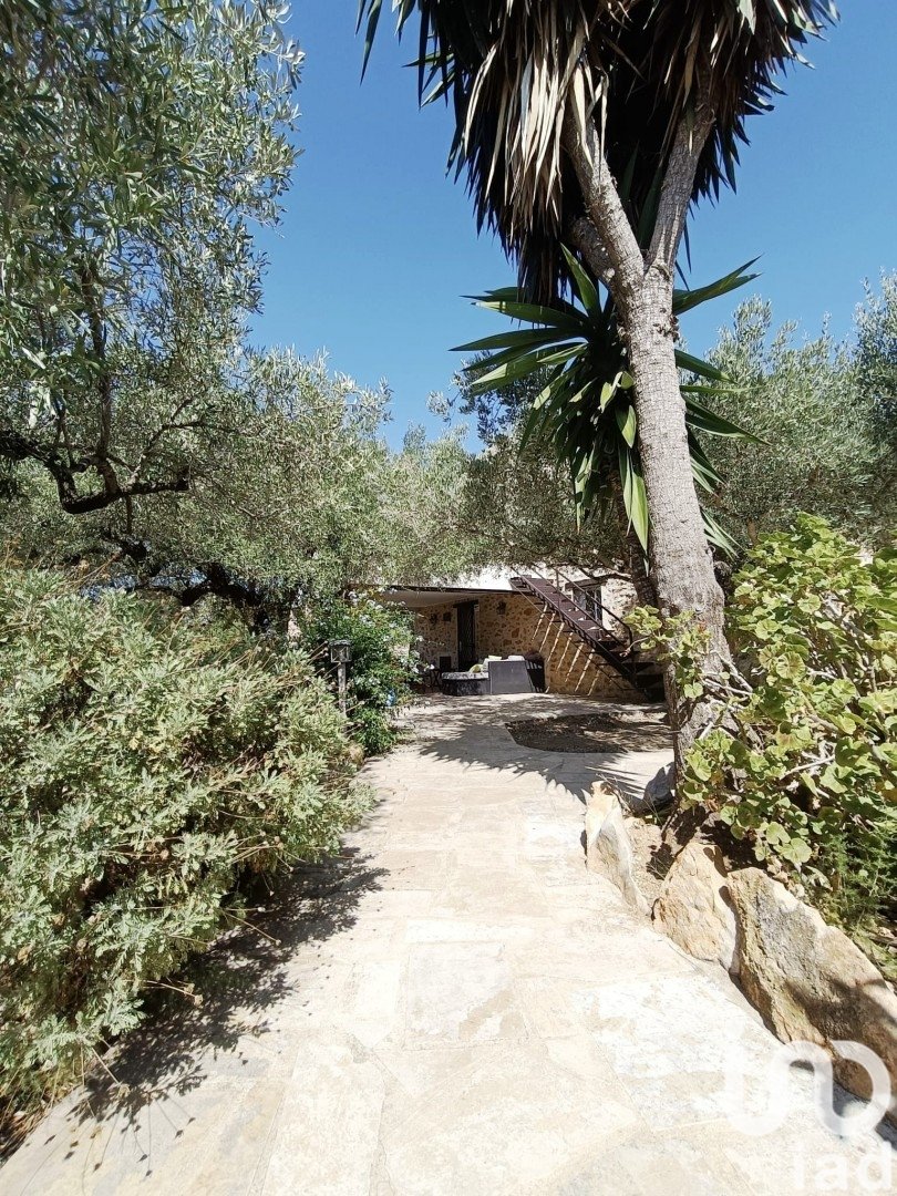 House in L'Ametlla de Mar, Tarragona, Spanien 4 Schlafzimmer, 255 m2 Nr. 153231