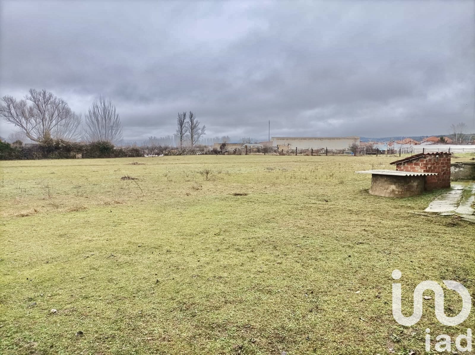 Terreno a Villaquilambre, Leon, Spagna 7601 mq. N° 153228