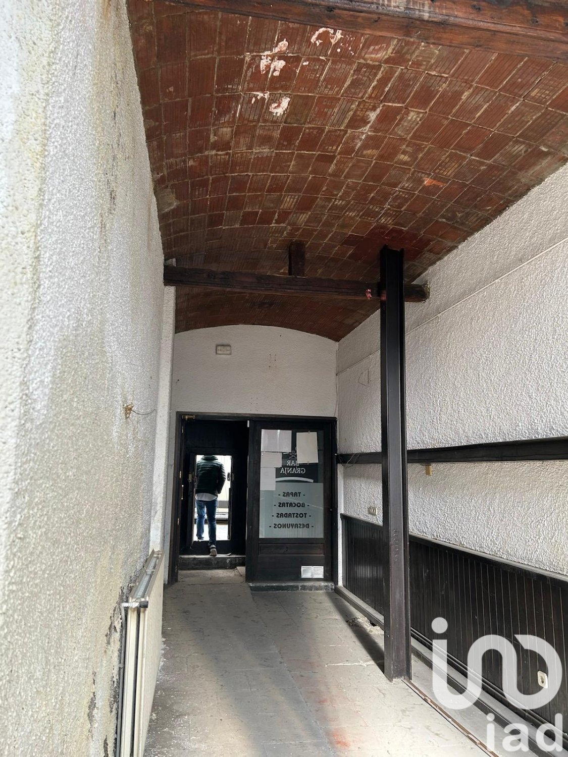 Commercial property à Puigcerda, Girona, Espagne 850 m2 No. 153229