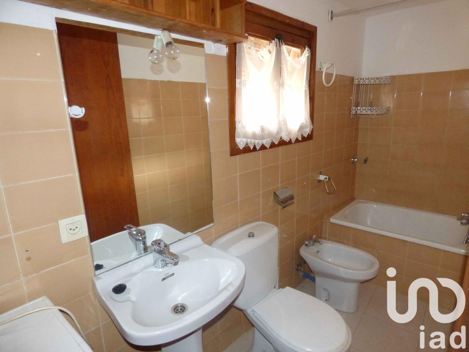 Commercial property à Puigcerda, Girona, Espagne 850 m2 No. 153229